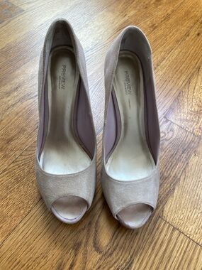 Preview International Women's Suede Peep-Toe Pumps in Taupe